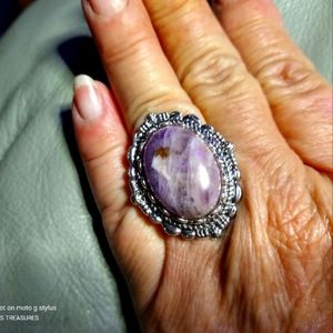 NWT-STERLING (CHEVRON AMETHYST)/ NATURAL MATRIX RING, PERFECT SPECIMEN. (R-011)